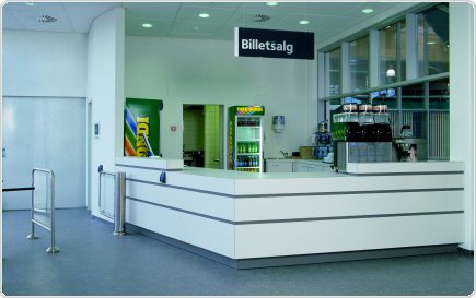 szafki basenowe HPL, szafki do przebieralni HPL, HPL, baseny, przebieralnie,  hale sportowe