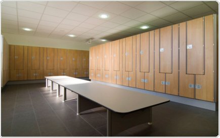 szafki basenowe HPL, szafki do przebieralni HPL, HPL, baseny, przebieralnie,  hale sportowe