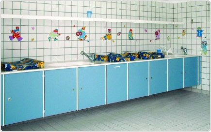 Stanowiska do pielęgnacji niemowląt przewijaki